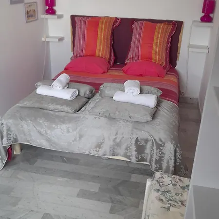 Un Havre De Paix Aux Sanguinaires Ajaccio (Corsica)